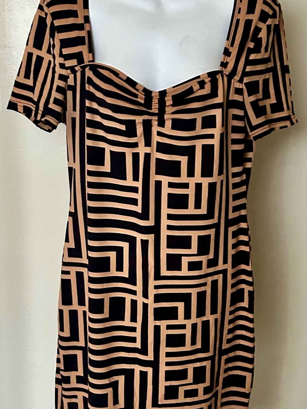 SHEIN Black & Tan Geometric Square-Print Midi Dress